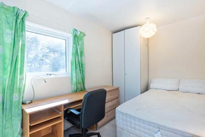 5 Bedroom Mews To Rent In Spear Mews, London, SW5