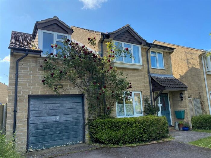 4 Bedroom Detached House To Rent In Blackbirds, Thornford, Sherborne, DT9