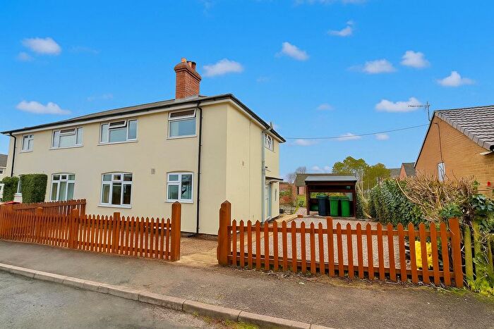 3 Bedroom Semi-Detached House For Sale In Worrall Hill, Lydbrook, GL17