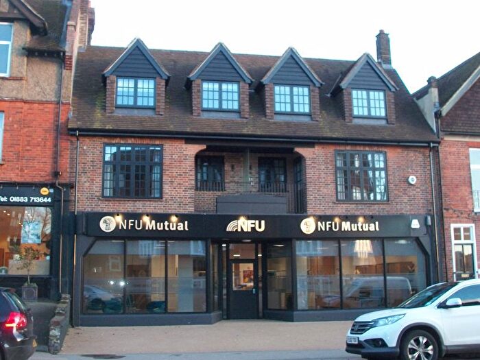 2 Bedroom Flat To Rent In Hoskins Road, Oxted, RH8