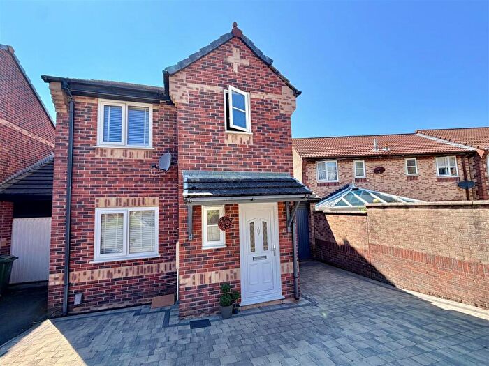 3 Bedroom House For Sale In Plymstock, Plymouth, PL9