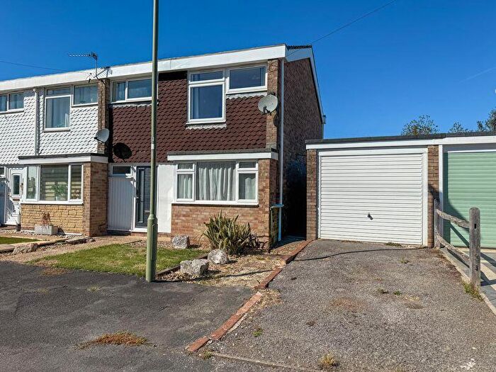 3 Bedroom End Of Terrace House For Sale In Bishops Waltham, SO32