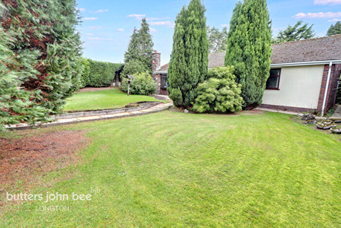 3 Bedroom Bungalow For Sale In The Common, Stoke-On-Trent, ST10