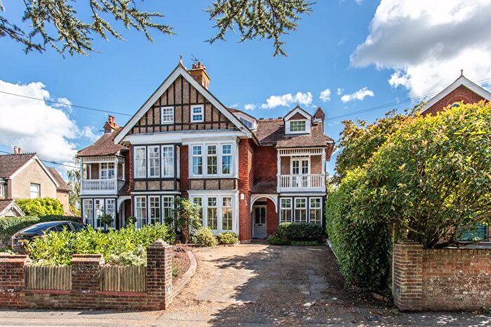 6 Bedroom Semi-Detached House For Sale In Western Road, Hurstpierpoint, BN6
