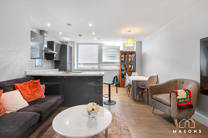 2 Bedroom Apartment To Rent In Vista Tower, Southgate, Stevenage, Hertfordshire, SG1