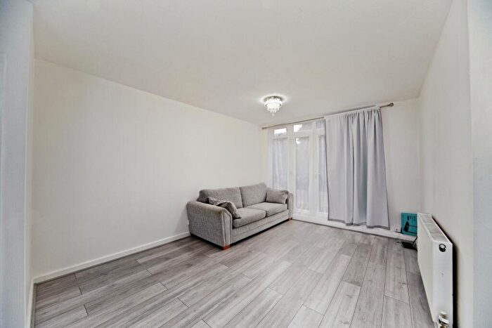 2 Bedroom Flat For Sale In Heathfield Road, Croydon, CR0