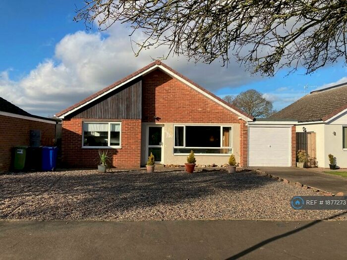 3 Bedroom Bungalow To Rent In Greenfields, Lincoln, LN2