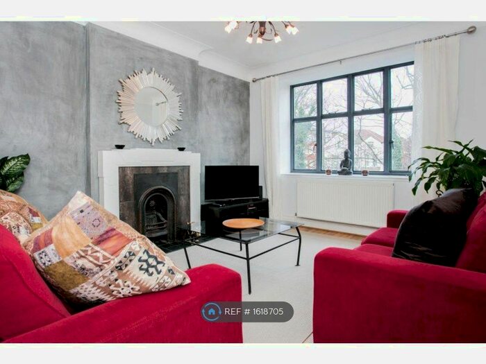 2 Bedroom Flat To Rent In Princes Court, London, NW2