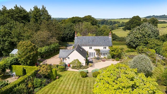 4 Bedroom Country House For Sale In Piddletrenthide, Dorchester, DT2