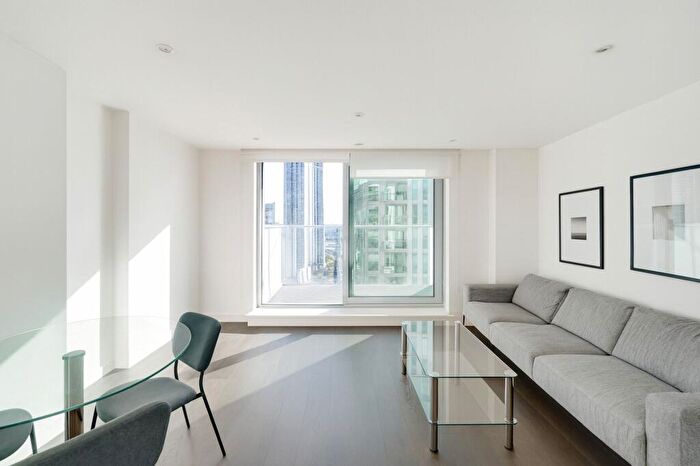 1 Bedroom Apartment For Sale In Pan Peninsula Square, London, E14