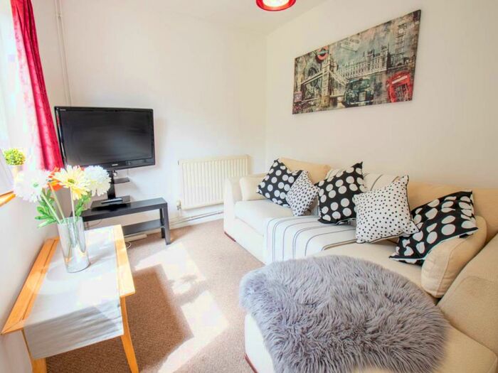 3 Bedroom House To Rent In St Mildreds Place, Canterbury, Kent, CT1