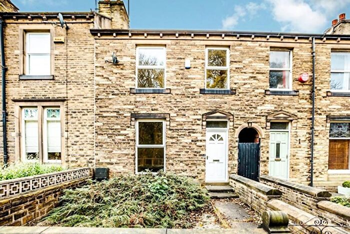 1 Bedroom Terraced House To Rent In Somerset Road, Huddersfield, HD5