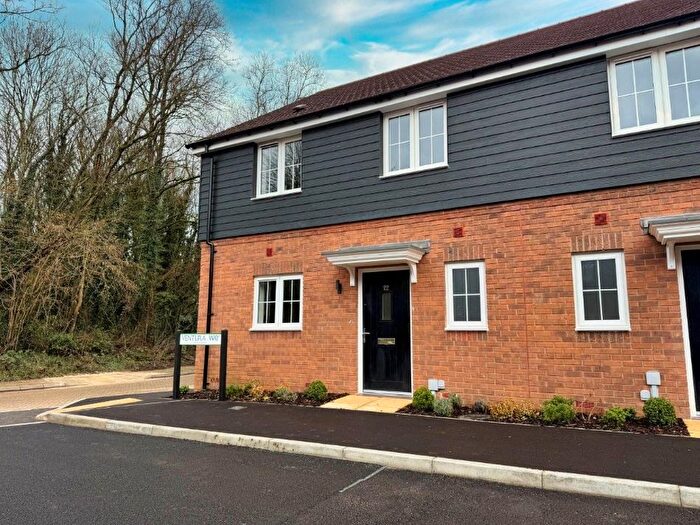 3 Bedroom Semi Detached House For Sale In Ryder Gardens, Molyneaux Avenue, Bovingdon, HP3