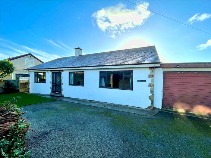 3 Bedroom Bungalow For Sale In Brooks, Mynytho, Gwynedd, LL53