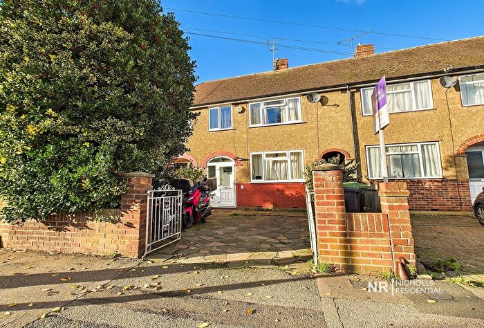 3 Bedroom Terraced House For Sale In Devon Way, Chessington, Surrey., KT9