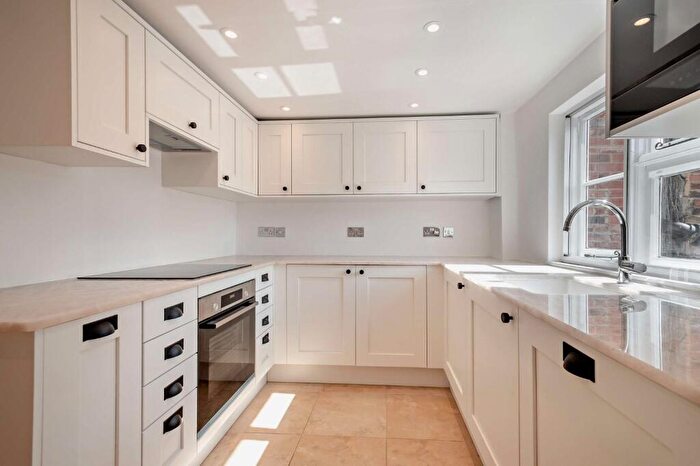 3 Bedroom End Of Terrace House For Sale In Wycombe End, Beaconsfield, Buckinghamshire, HP9