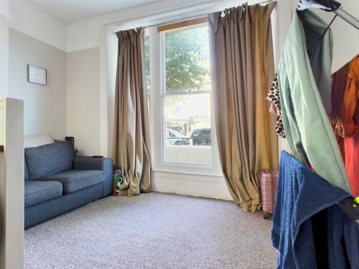 2 Bedroom Apartment To Rent In Goldstone Villas, Hove, BN3