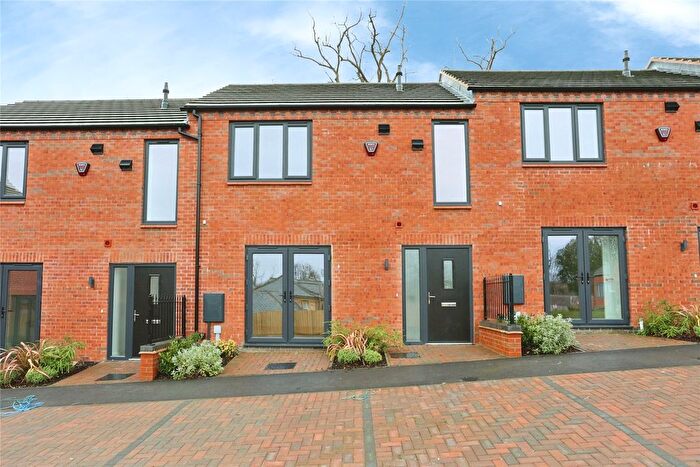 2 Bedroom Mews For Sale In Mable Close, Melton Mowbray, Leicestershire, LE13