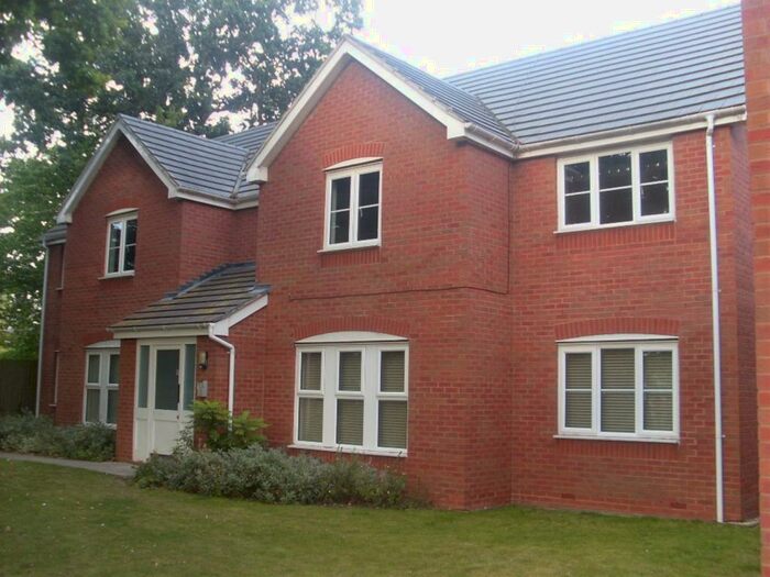 2 Bedroom Apartment To Rent In Hickory Close, Walsgrave, Coventry, CV2
