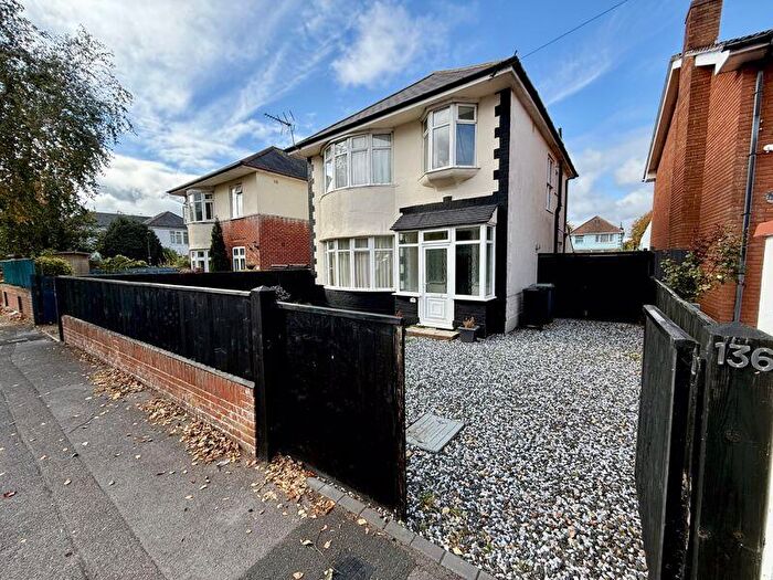 3 Bedroom Detached House For Sale In Corhampton Road, Boscombe East, BH6