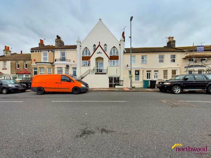 1 Bedroom Flat To Rent In Beamsley Road, , Eastbourne, BN22