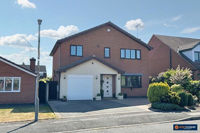 4 Bedroom Detached House For Sale In Rainsbrook Drive, Whitestone, Nuneaton, CV11