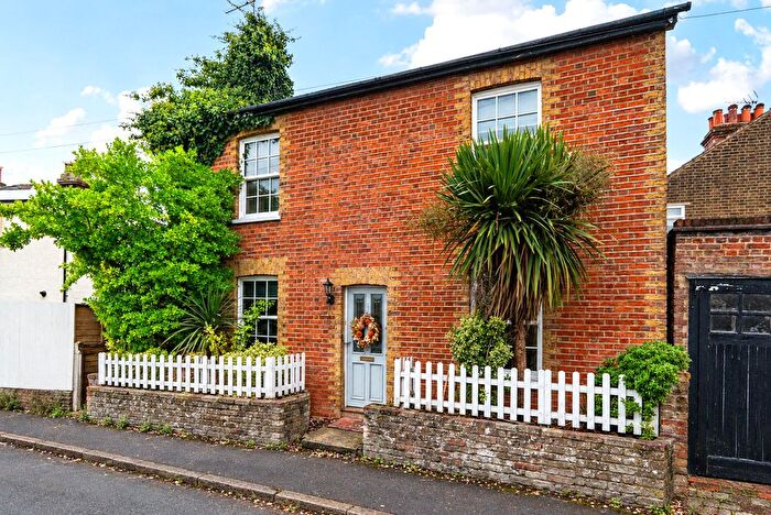 2 Bedroom Detached House For Sale In Weston Road, Thames Ditton, KT7