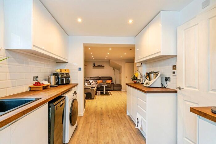 3 Bedroom Semi-Detached House For Sale In Gibson Way, Bognor Regis, PO21