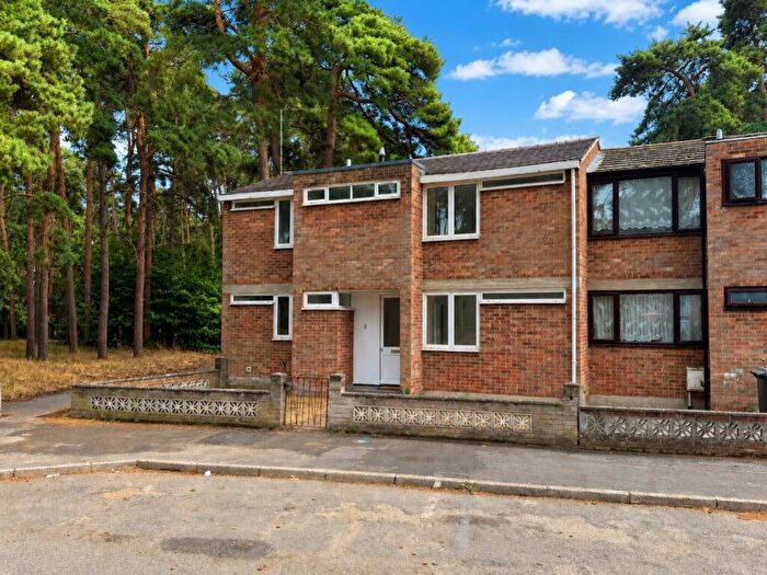 4 Bedroom End Of Terrace House For Sale In Clare Close, Mildenhall, Suffolk, IP28