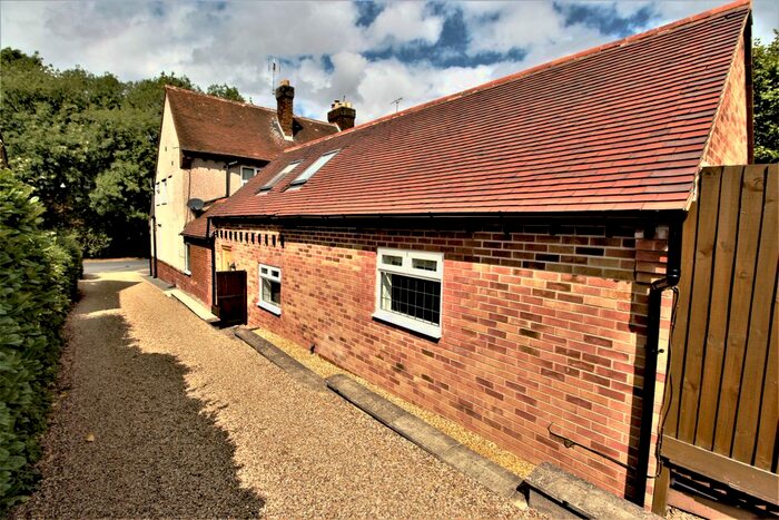 2 Bedroom Flat To Rent In Cannon Park Road, Coventry, CV4