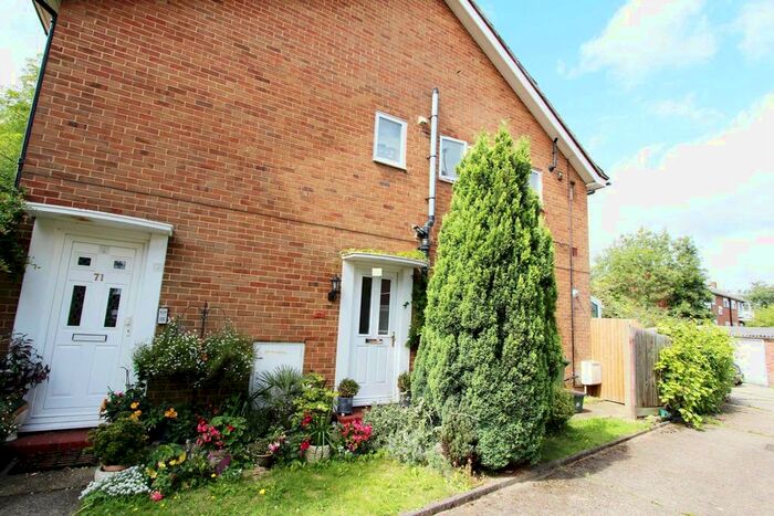 2 Bedroom Maisonette To Rent In Rosebank, Epsom, KT18