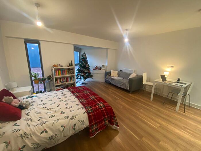 1 Bedroom Flat For Sale In Nation Way, Liverpool, L1