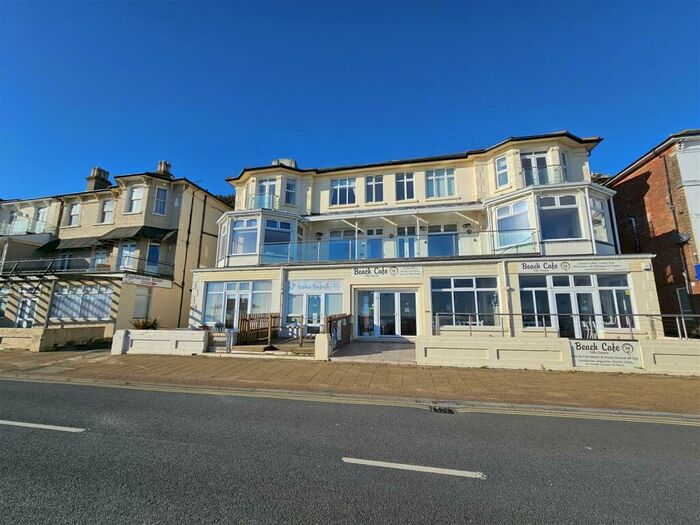 2 Bedroom Apartment To Rent In Redcliffe Apartments, Esplanade, Shanklin, PO37