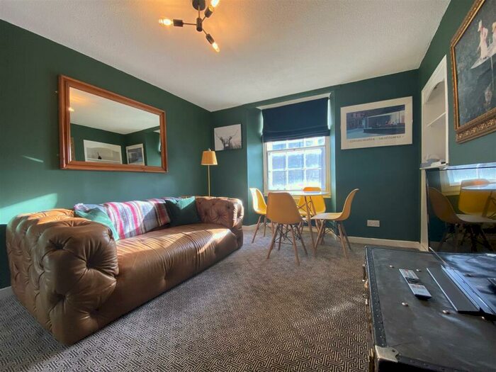 1 Bedroom Flat To Rent In St. Johns Place, Perth, PH1