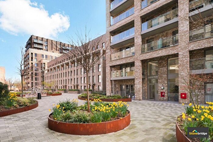 3 Bedroom Flat For Sale In Shipbuilding Way, London, E13