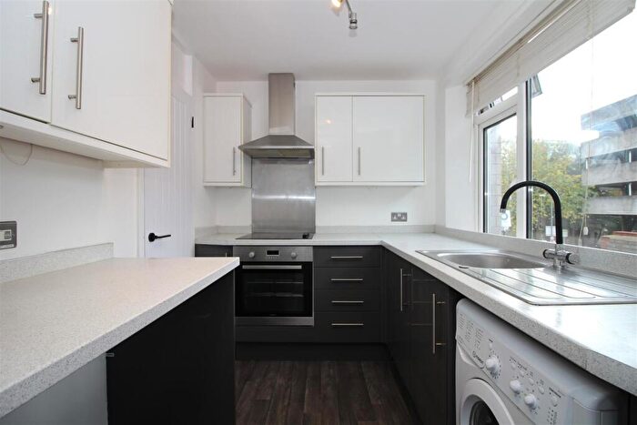 1 Bedroom Flat To Rent In Montague Hill South, Bristol, BS2