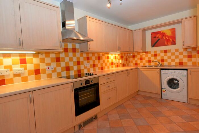 2 Bedroom Flat To Rent In Briton Street, Southampton, SO14