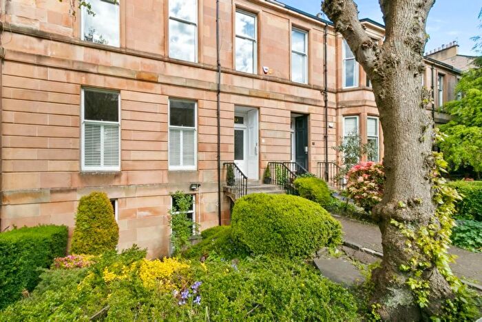 2 Bedroom Flat For Sale In Marywood Square, Strathbungo, G41