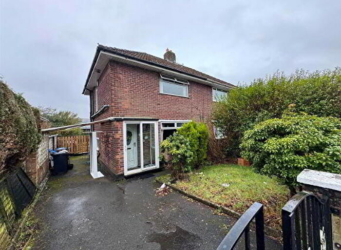 3 Bedroom Semi-Detached House For Sale In Coole Park, Newtownabbey, BT36