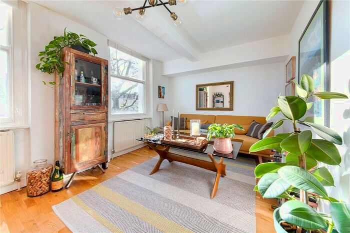 2 Bedroom Flat To Rent In Dalston Lane, London, Lonon, E8