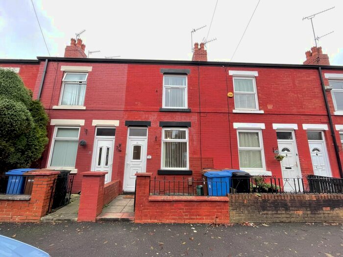 2 Bedroom Property To Rent In River Street, Portwood, Stockport SK1
