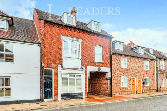 2 Bedroom Maisonette To Rent In Jacobs Court, West Street, Havant, PO9