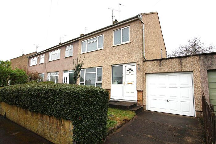 3 Bedroom Semi Detached House For Sale In Woodchester Kingswood Bristol, BS15
