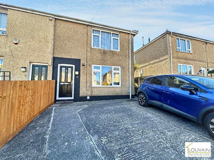 3 Bedroom Semi Detached House For Sale In Griffiths Gardens, Tredegar, NP22