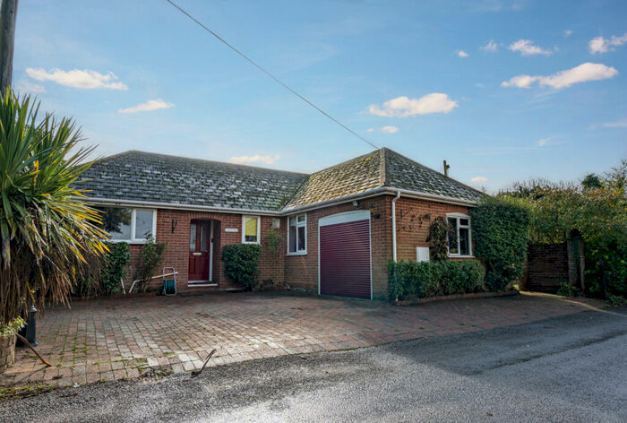 3 Bedroom Detached Bungalow For Sale In School Road, Tunstall, IP12