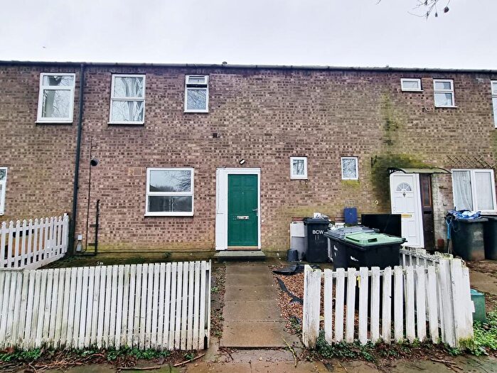 3 Bedroom Terraced House To Rent In Nightingale Lane, Wellingborough, NN8