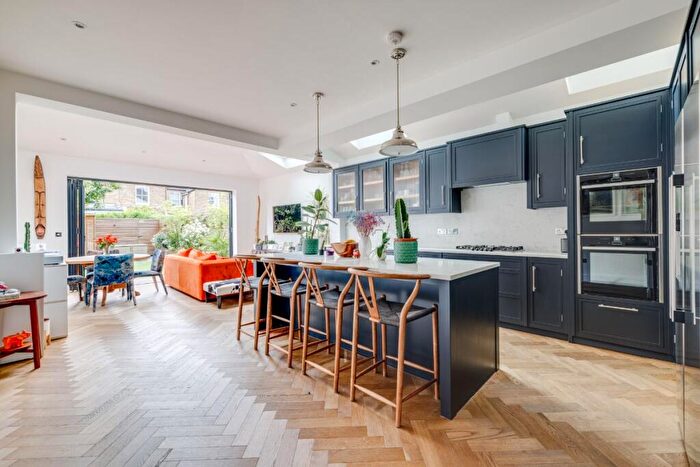 4 Bedroom Terraced House For Sale In Grosvenor Avenue, SW14