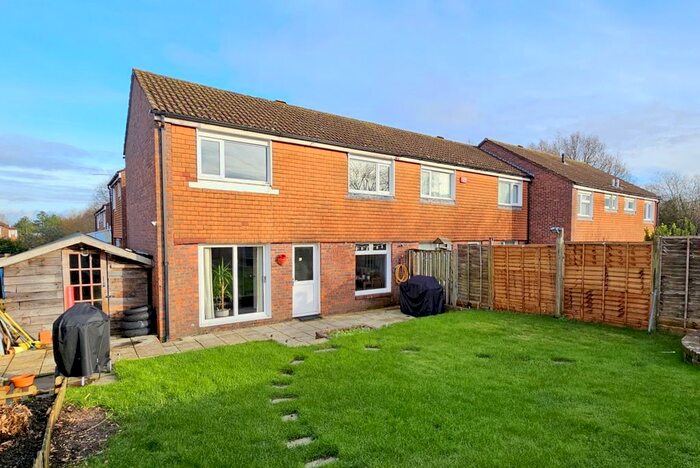 3 Bedroom End Of Terrace House To Rent In Lovell Path, Ifield, Crawley, West Sussex., RH11