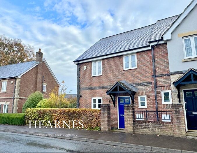 3 Bedroom Terraced House For Sale In Wareham Road, Lytchett Matravers, Poole, BH16