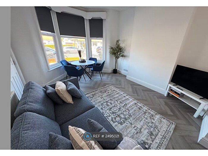 1 Bedroom Flat To Rent In Beach Road, Thornton-Cleveleys, FY5